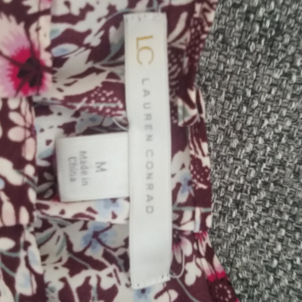 Lauren Conrad top